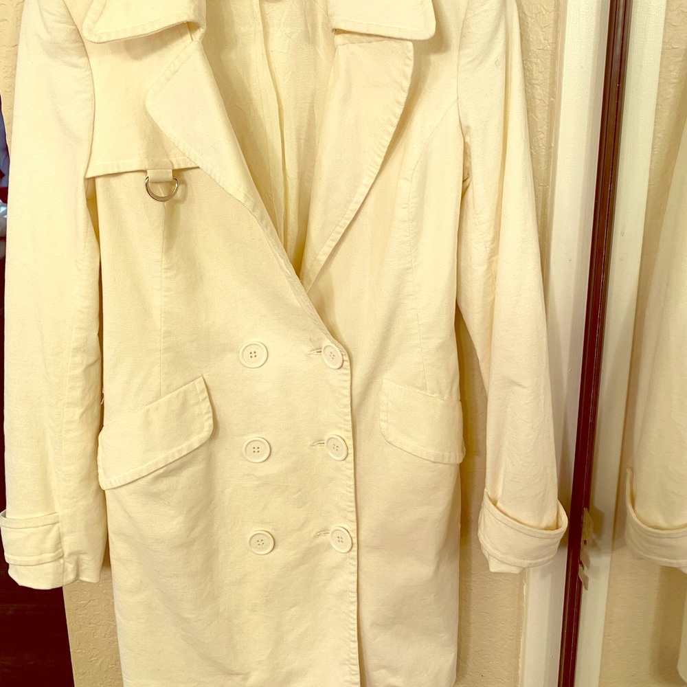 BEBE coat never worn! 🔥